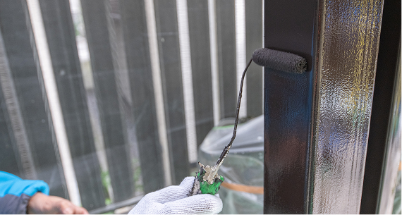 鉄部塗装
(階段・手すり・扉・配管など)