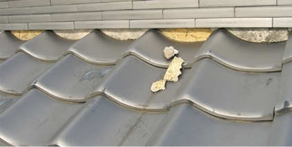 漆喰の崩れ・剥がれ