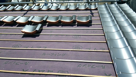 瓦の差し替え工事